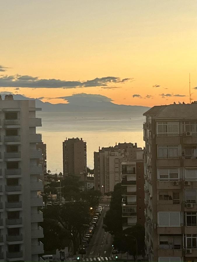Tar11D - Estudio Con Vistas Al Mar, Wifi, Smart Tv, Fire Stick Amazon, En El Centro, A 600 Metros Playa 托雷莫利诺斯 外观 照片