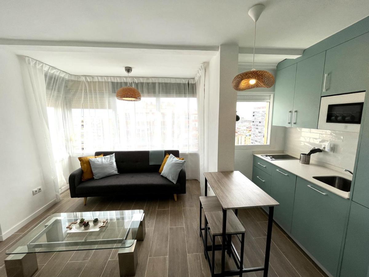 Tar11D - Estudio Con Vistas Al Mar, Wifi, Smart Tv, Fire Stick Amazon, En El Centro, A 600 Metros Playa 托雷莫利诺斯 外观 照片